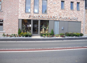 n0545re15p-funerarium_1.jpg